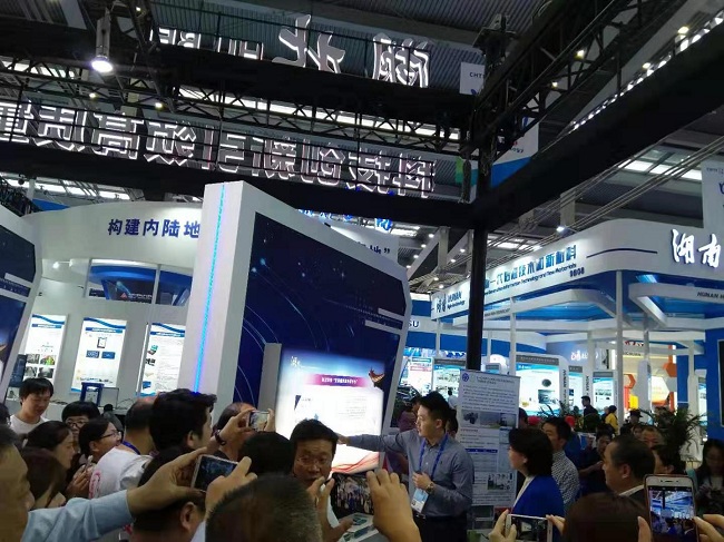 深圳高交會(huì)|深?yuàn)W圖硬科技智能儲(chǔ)運(yùn)系統(tǒng)引領(lǐng)行業(yè)風(fēng)向標(biāo) 深圳高交會(huì)|深?yuàn)W圖硬科技智能儲(chǔ)運(yùn)系統(tǒng)引領(lǐng)行業(yè)風(fēng)向標(biāo)